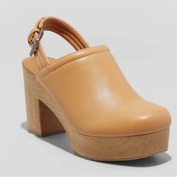 Universal Thread Shoes - UNIVERSAL THREAD - Watson Platform Clog Heels Tan - Women’s Size 8